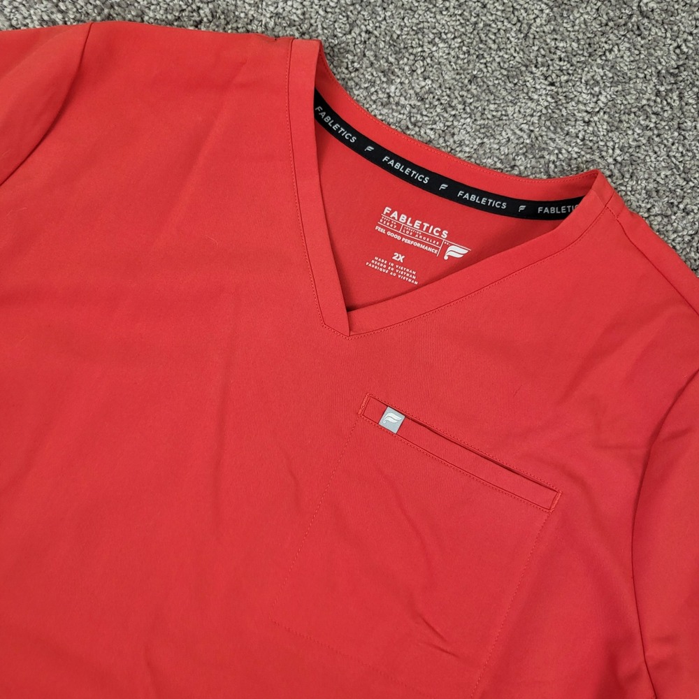 Fabletics Scrub Top Womens 2X Red Excellent V-Neck Short Sleeve Performance